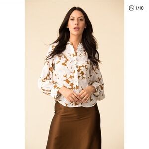 VINCE Teakwood Tropical Blooms Button-Front Shirred-back Blouse Size Small